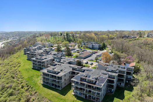 10-web-or-mls-103 Winding Way B-6