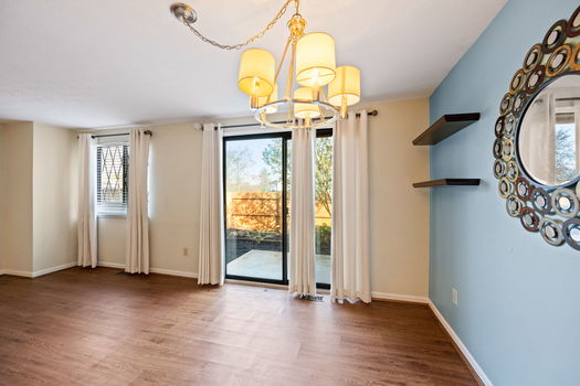 13-web-or-mls-460 Dartmouth Cir-36