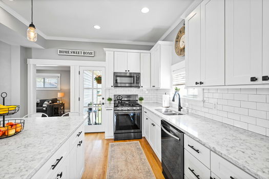 14-web-or-mls-3822 Floral Ave-9