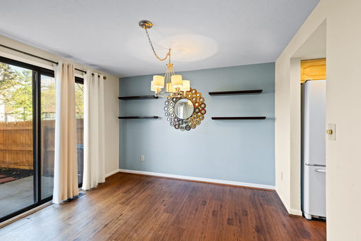 15-web-or-mls-460 Dartmouth Cir-38