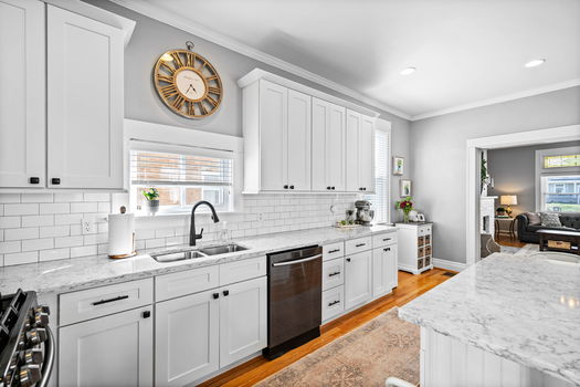 17-web-or-mls-3822 Floral Ave-12