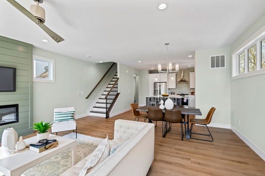 19-web-or-mls-3764 Grovedale Pl-15