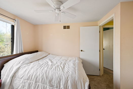 21-web-or-mls-460 Dartmouth Cir-8