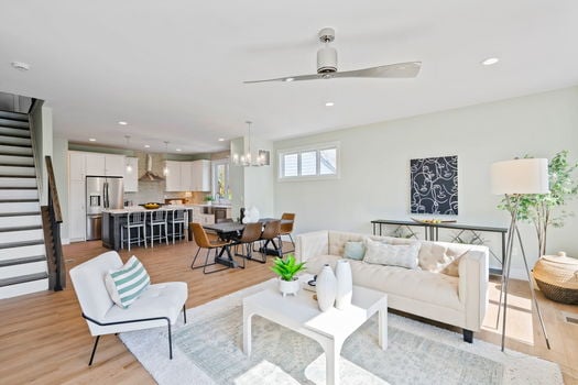 22-web-or-mls-3764 Grovedale Pl-18