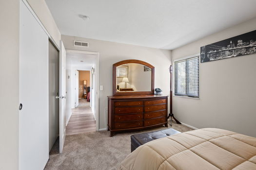 25-web-or-mls-103 Winding Way B-21