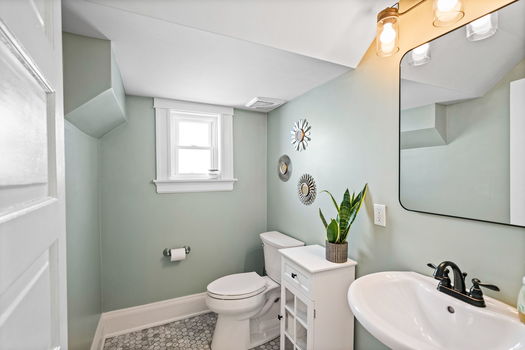 27-web-or-mls-3822 Floral Ave-22