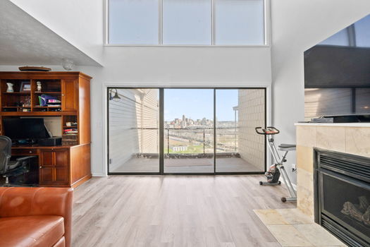 31-web-or-mls-103 Winding Way B-27