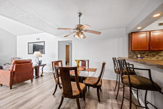 33-web-or-mls-103 Winding Way B-29