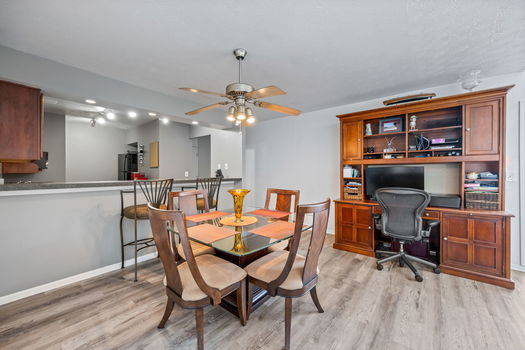 35-web-or-mls-103 Winding Way B-31