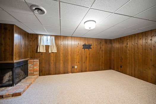 36-web-or-mls-460 Dartmouth Cir-25
