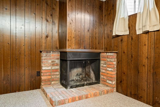 40-web-or-mls-460 Dartmouth Cir-29