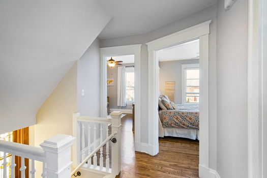 42-web-or-mls-3641 Zumstein Ave-8