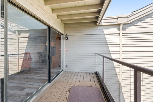 43-web-or-mls-103 Winding Way B-39