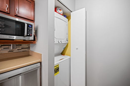 45-web-or-mls-103 Winding Way B-41
