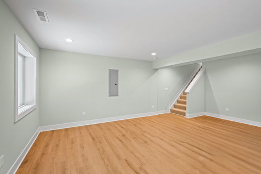 45-web-or-mls-3764 Grovedale Pl-38