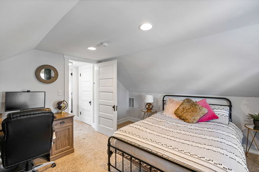 45-web-or-mls-3822 Floral Ave-41