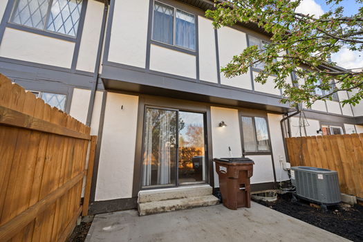 46-web-or-mls-460 Dartmouth Cir-48