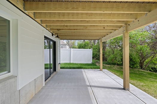 48-web-or-mls-3764 Grovedale Pl-40