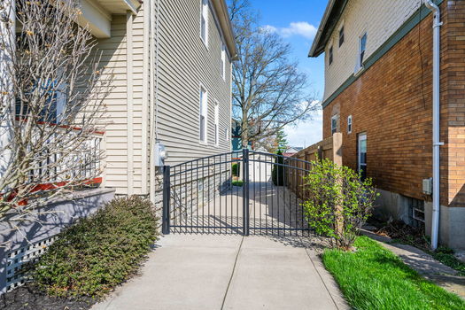 55-web-or-mls-3822 Floral Ave-52