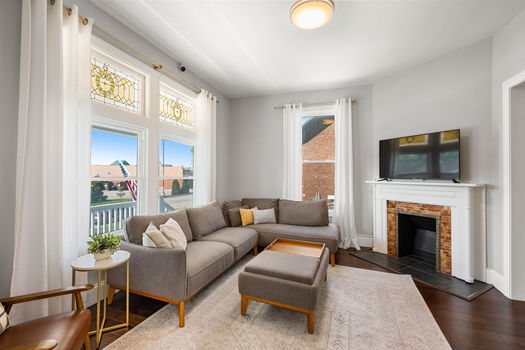 10-web-or-mls-4440 Lafayette-10
