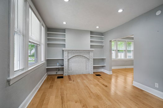 14-web-or-mls-2423 Lysle Ln-14