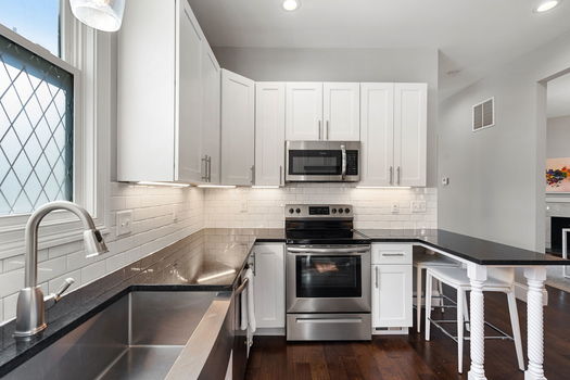 22-web-or-mls-4440 Lafayette-22