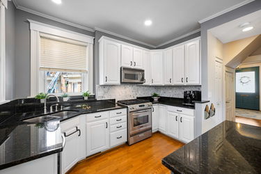 23-web-or-mls-3641 Zumstein Ave-45