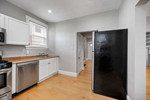 26-web-or-mls-2423 Lysle Ln-26