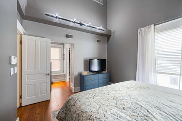 31-web-or-mls-3641 Zumstein Ave-14