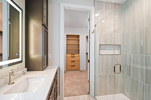 33-web-or-mls-9809 Orchard Tr-30