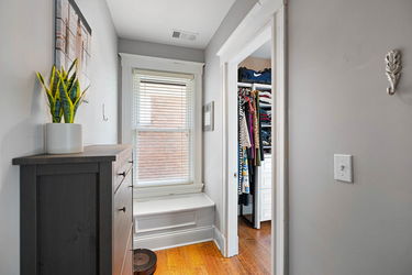 34-web-or-mls-3641 Zumstein Ave-17