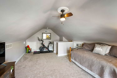 46-web-or-mls-3641 Zumstein Ave-24