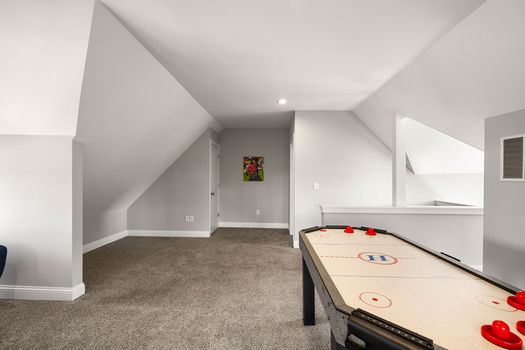 48-web-or-mls-4440 Lafayette-48