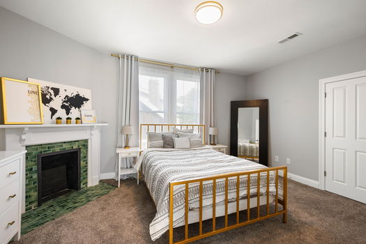 49-web-or-mls-4440 Lafayette-49