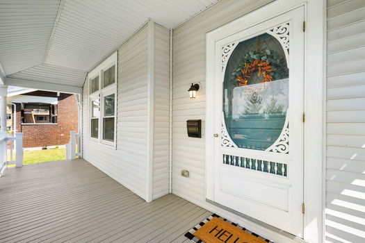 5-web-or-mls-4440 Lafayette-5