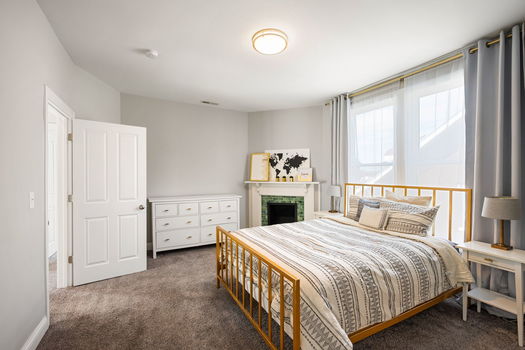 51-web-or-mls-4440 Lafayette-51