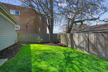 55-web-or-mls-3641 Zumstein Ave-55