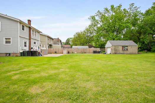 8-web-or-mls-2423 Lysle Ln-8