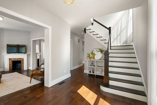 8-web-or-mls-4440 Lafayette-8