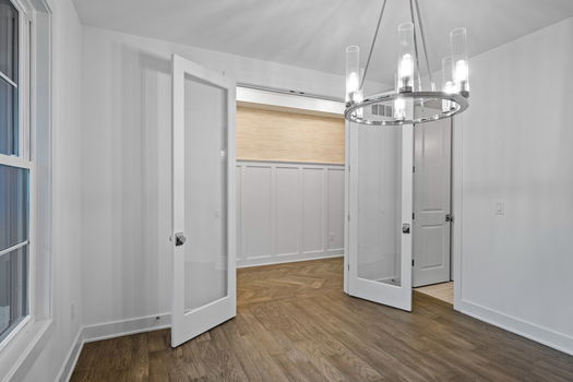 8-web-or-mls-9809 Orchard Tr-5