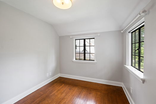 21-web-or-mls-4133 La Crosse (21 of 64)