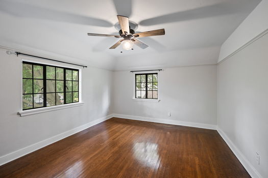 22-web-or-mls-4133 La Crosse (22 of 64)