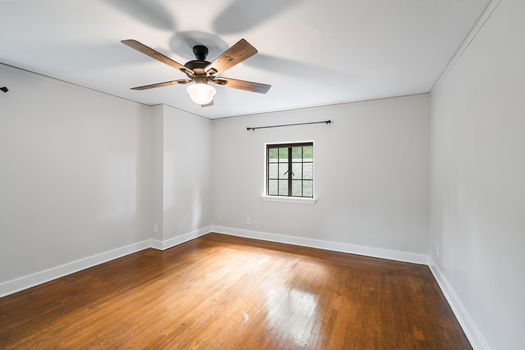 31-web-or-mls-4133 La Crosse (31 of 64)