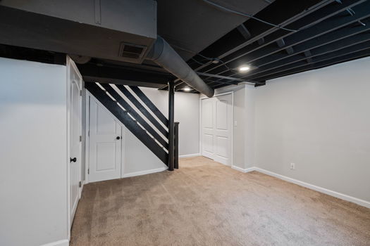 35-web-or-mls-4133 La Crosse (35 of 64)