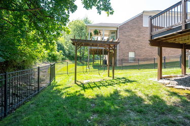 6-web-or-mls-Outside (6 of 22)