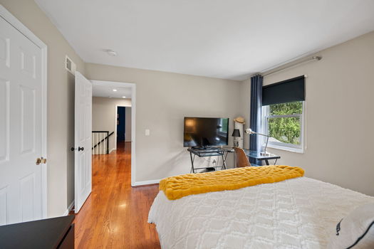 11-web-or-mls-736 Maranthana Way (11 of 70)