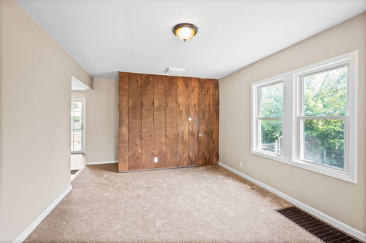 21-web-or-mls-605 Spring Ave (21 of 42)