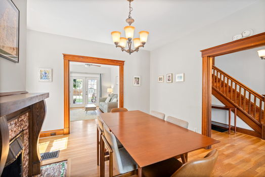 23-web-or-mls-3785 Drake Ave (23 of 58)