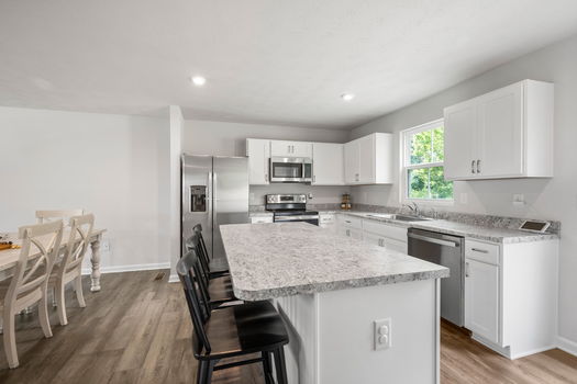 24-web-or-mls-246 Rivers Breeze (24 of 53)