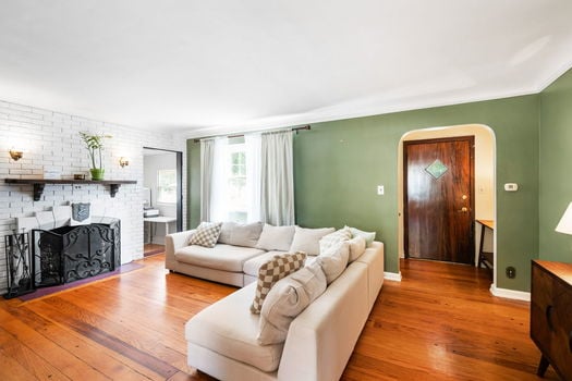 24-web-or-mls-2518 Ridgecliff (3 of 45)